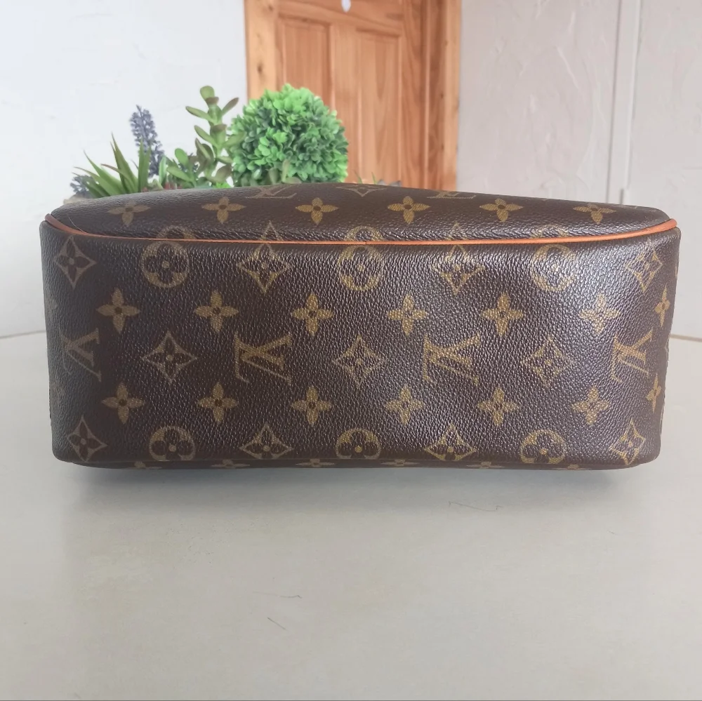Louis Vuitton Trouville handbag in Brown Monogram Canvas